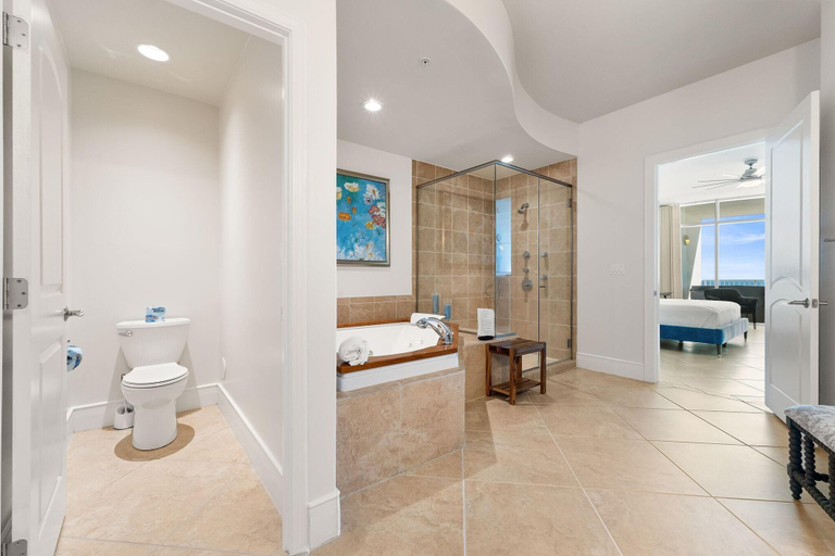 Bathroom 5, Turquoise D806, Baldwin