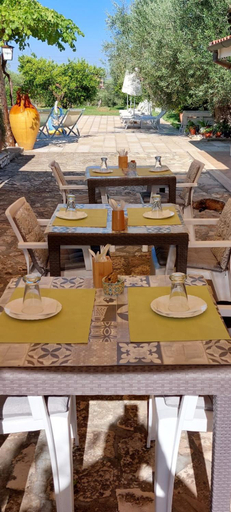Others 5, B&B Rosa podere 28, Taranto