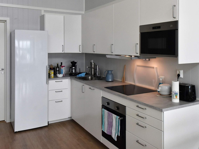 Others 4, Holiday Home in Dyrvik, Frøya