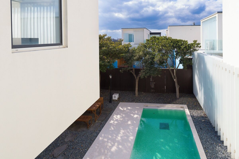 Swimming Pool 16