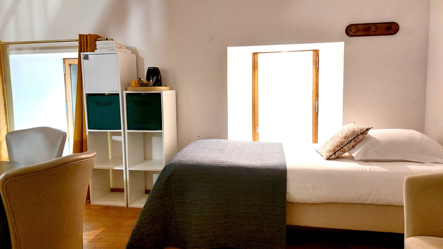 Bedroom 3, Auberge des Goubelins, Manche
