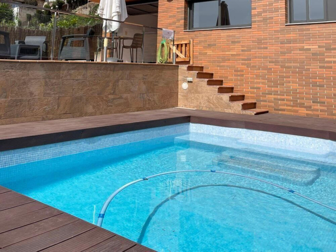 Sport & Beauty 4, Villas Coliving Villa Vistas, Barcelona