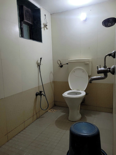 Bathroom 4, Sun And Sand Holiday Home, Sindhudurg