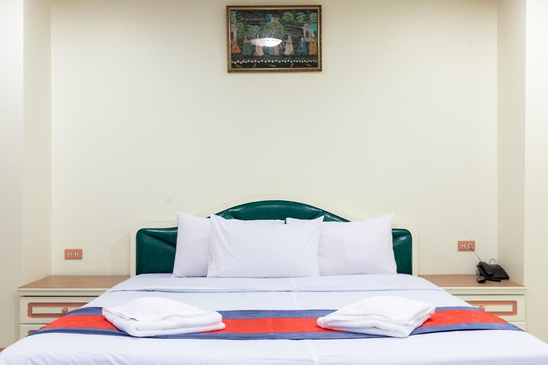 Bedroom 12