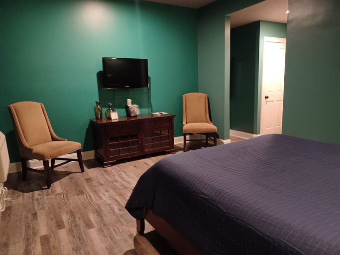 Bedroom 6