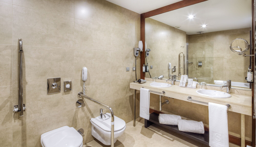 Bathroom 4, Sercotel Puerta de la Catedral, Salamanca
