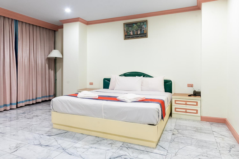 Bedroom 13