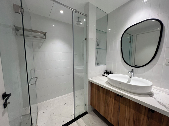 Bathroom 5