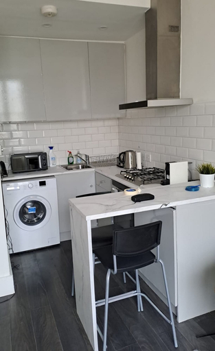 Dining room, Fantastic 1BD Flat in the Centre, London