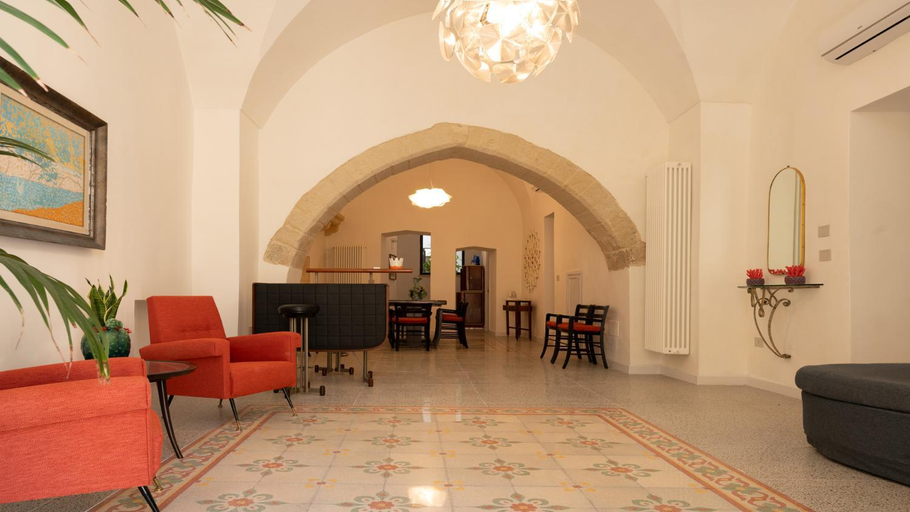 Others 2, Chicca's Rooms, Lecce