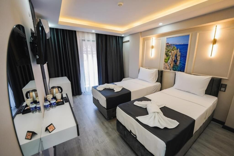Bedroom 3, Grand Özer Hotel, Fatih
