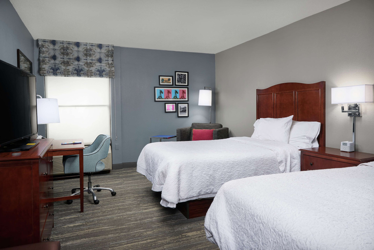 Bedroom 3, Hampton Inn Beaumont, Jefferson