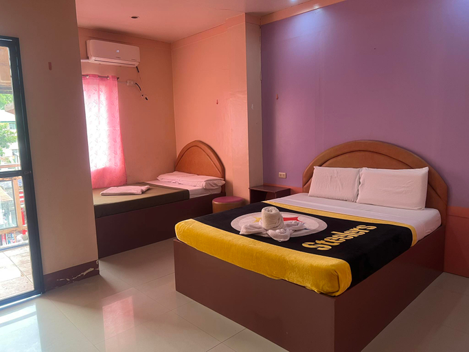 Bedroom 3, Rielena Plaza Hotel and Suites, Molave