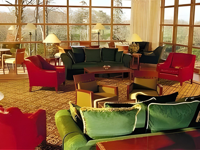 Others 5, Druids Glen Resort