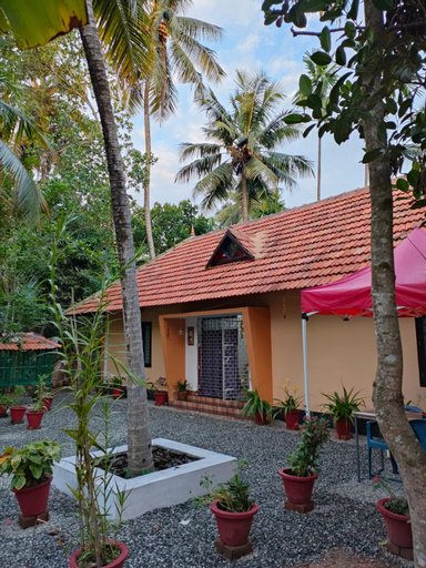 Exterior & Views 4, Mystic Mangrove Homestay, Kollam
