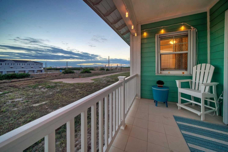 Others 5, 19th Wave by Avantstay Dune Views + Shared Pool, Nueces