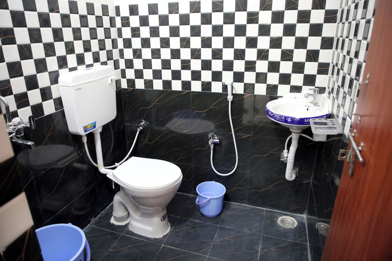 Bathroom 4, PSV Grand, Hyderabad