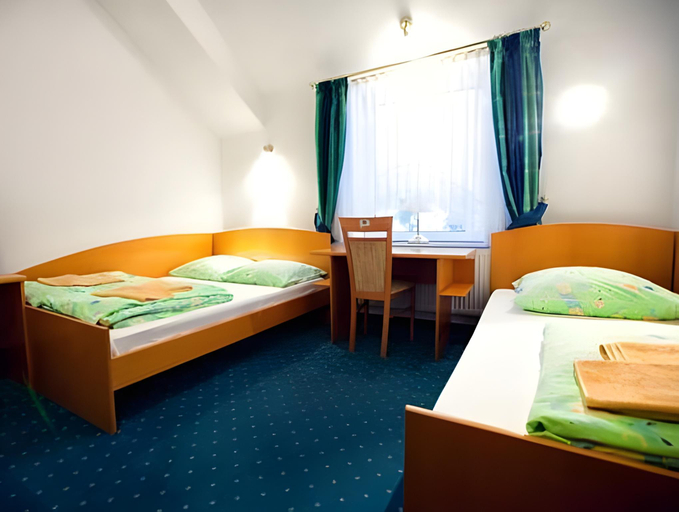 Bedroom 6
