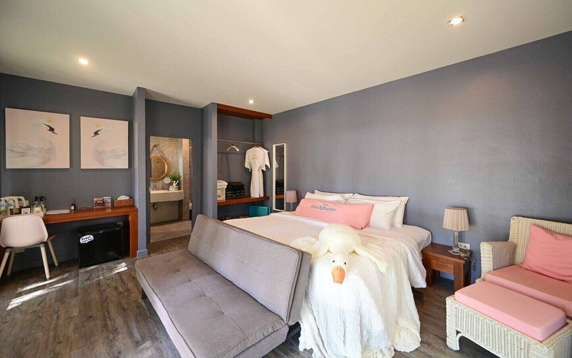 Bedroom 3, Mrs. Swan Hotel, Muang Ranong