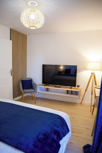 Bedroom 4, Le Clos des Lilas, Charente