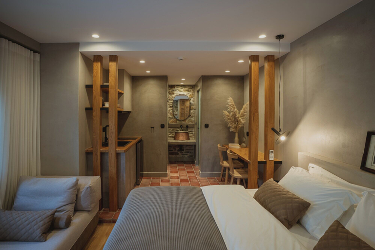 Bedroom 3, Adama Guesthouse, Thessaly