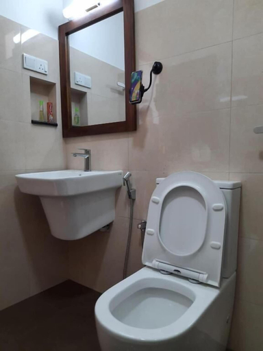 Bathroom 3, Terrace Cinnamon View, Pelmadulla