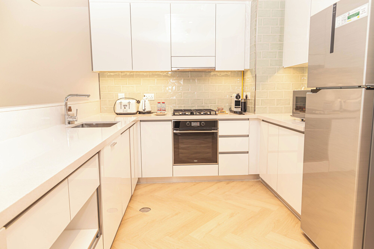 Private kitchen, Bloomfields Mayan 3BR Beach Access YAS, Yas Island