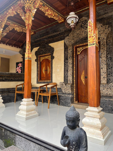 Others 4, Ananda House, Gianyar