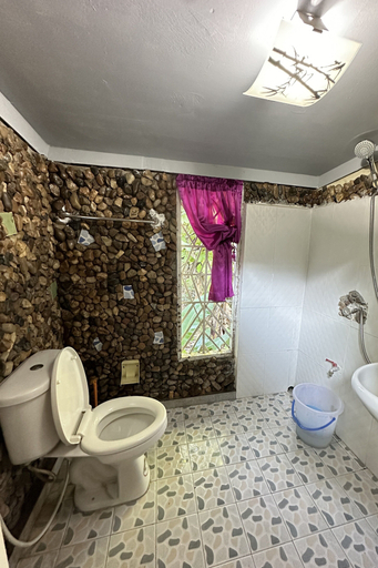 Bathroom 24