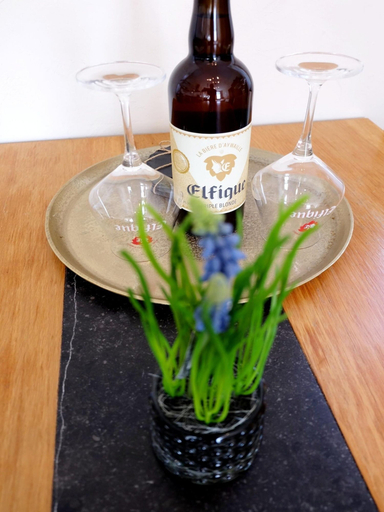 Food & Drinks, Studio in a Castle From the 16th Century, Liège