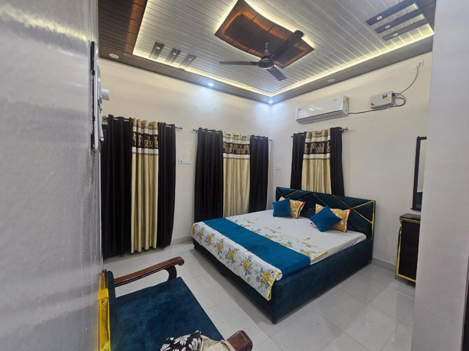 Bedroom 3, Prakash Kunj Abode of Light, Varanasi