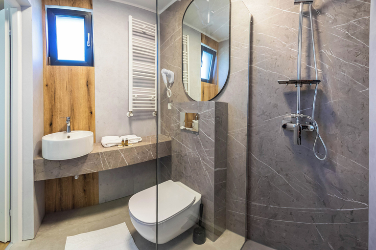Bathroom 4, Transalpina Retreat, Novaci
