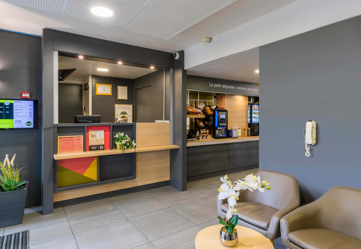 Public Area 2, B&B Hotel Auxerre Bourgogne, Yonne