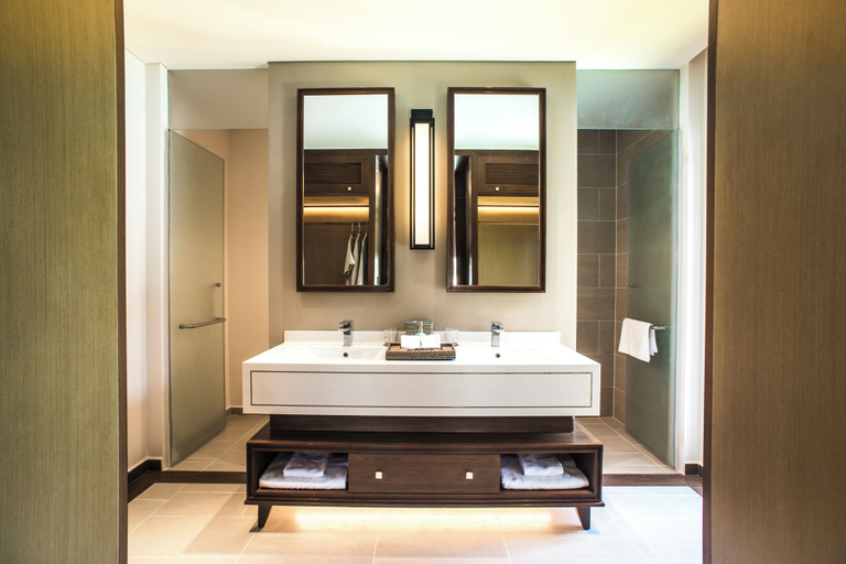 Bathroom 5, MIA QUY NHON, Phù Cát