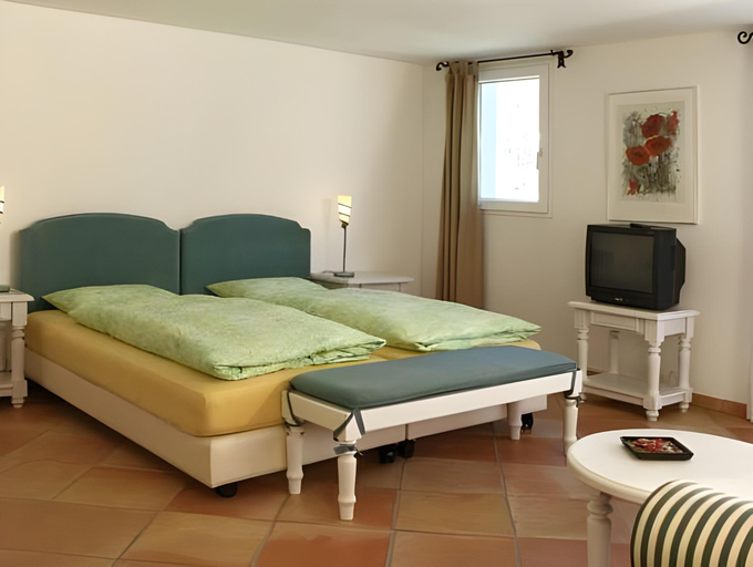 Bedroom 5