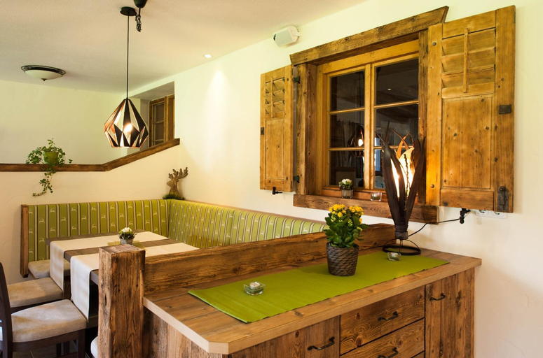 Food & Drinks, Gastehaus Woberlerhof, Reutte