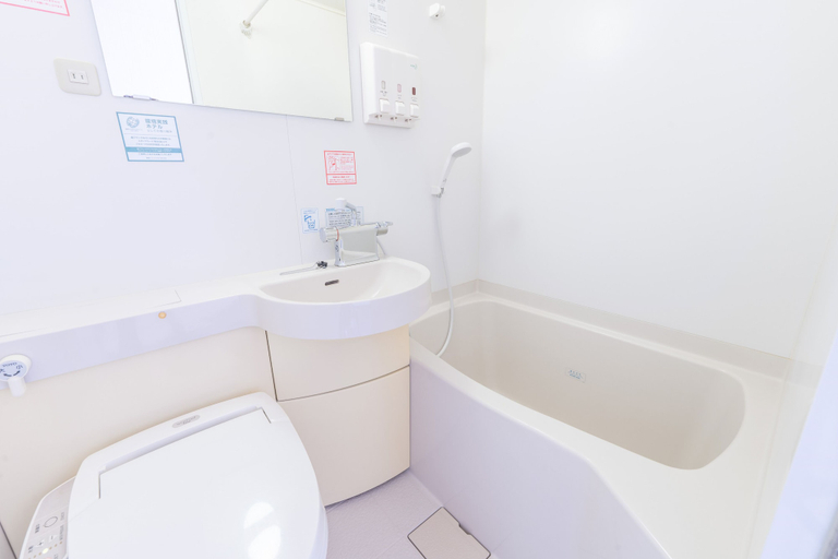 Bathroom 5, Washington R&B Hotel Kumamoto Shimo-tori, Kumamoto