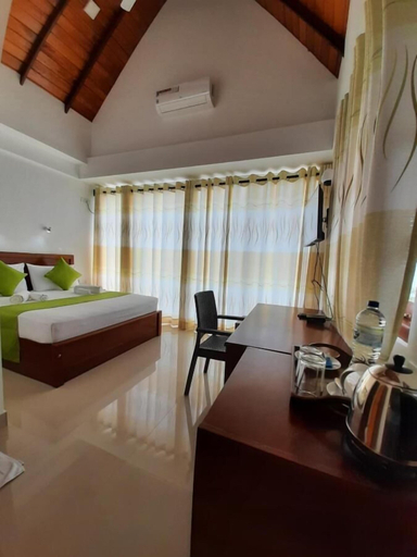 Bedroom 2, Terrace Cinnamon View, Pelmadulla