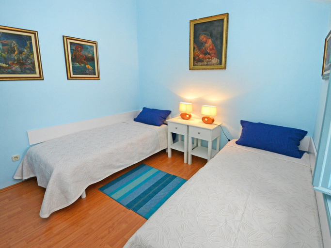 Bedroom 2, Charming Holiday Home, Sveti Lovreč