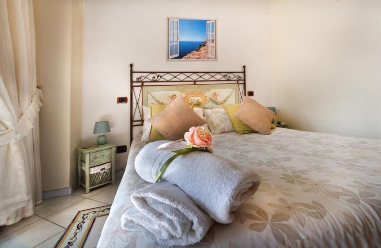 Bedroom 3, La Finestra Sul Mare, Napoli
