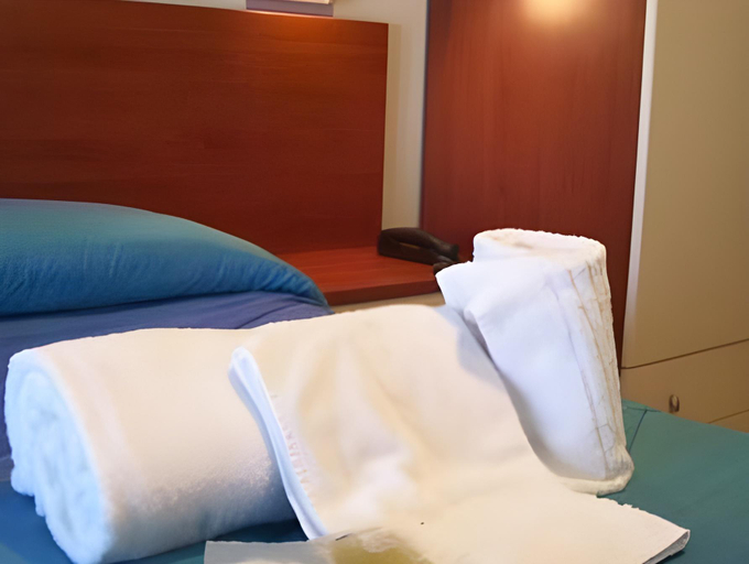 Bedroom 13