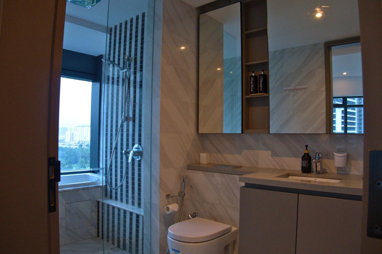 Bathroom 4, Eaton Residences KLCC by WSD, Kuala Lumpur