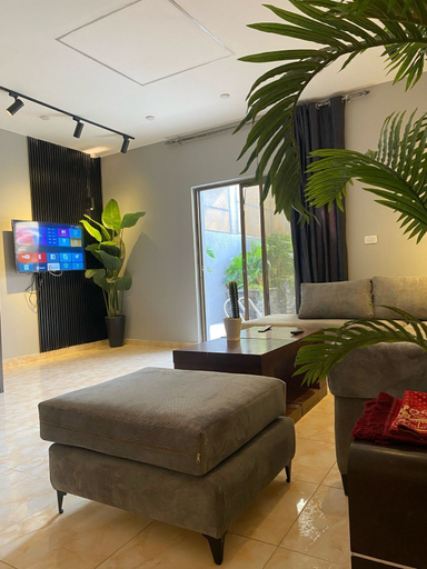 Others 4, San Vito chalet, Shooneh Janoobiyyeh