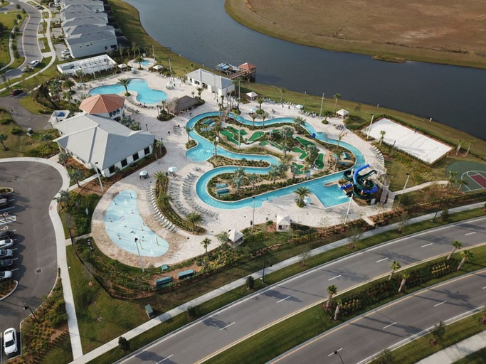 Room 2, Your 4BDR Vacation Home - 4838, Osceola