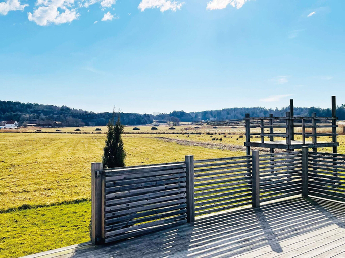 Exterior 3, 4 Star Holiday Home in Fagerfjall, Tjörn