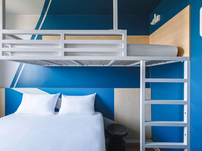 Bedroom 29