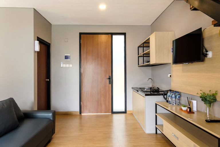 Dining Room 9