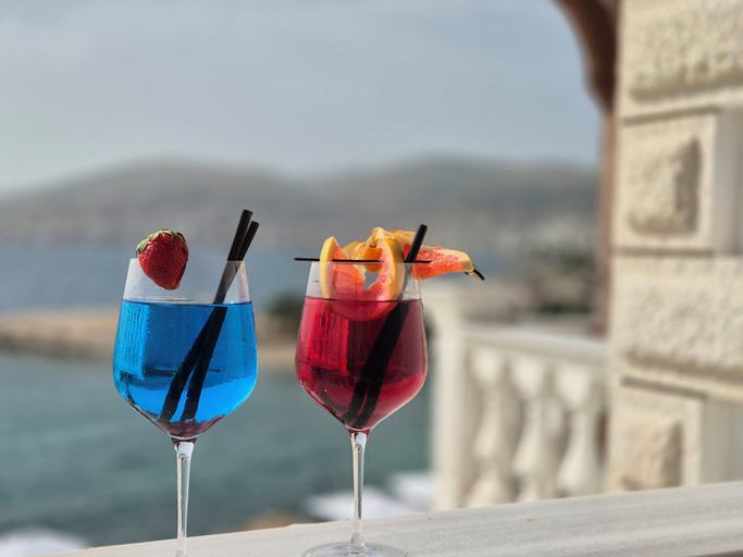 Food & Drinks 5, ORCHIDS Hotel, Sarandës