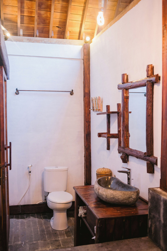 Bathroom 4, Ubuntu Bali Eco Yoga Retreat, Badung