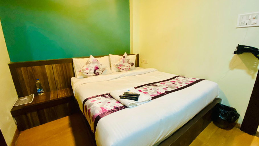 Bedroom, Hotel Parth, Indore